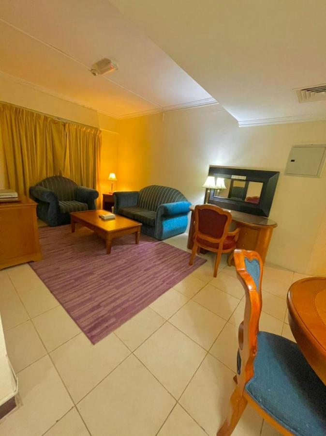 Al Nakheel Hotel Apartments Дубай Екстер'єр фото